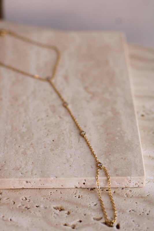 Jane Hand Chain