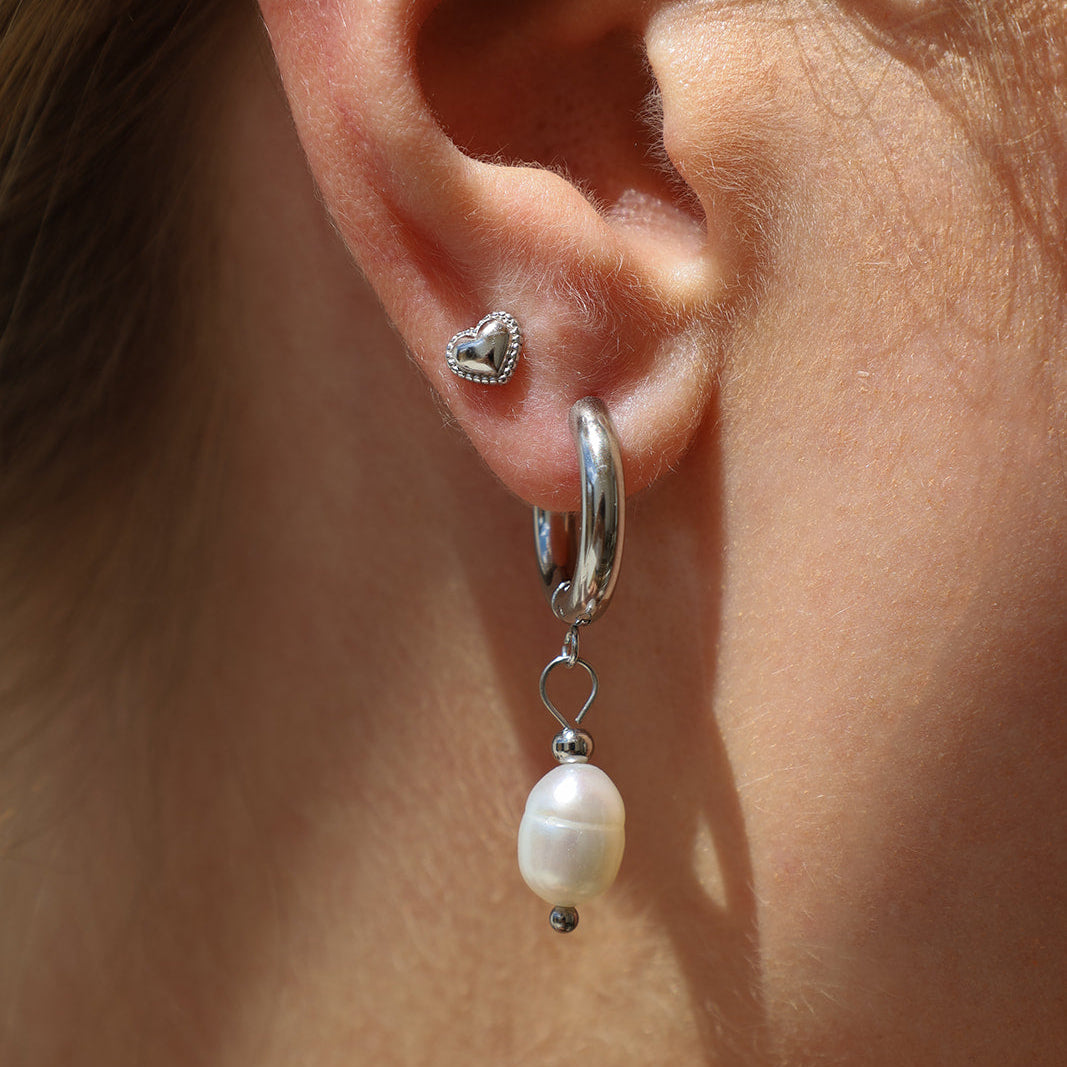 Carrie Mini Heart Studs