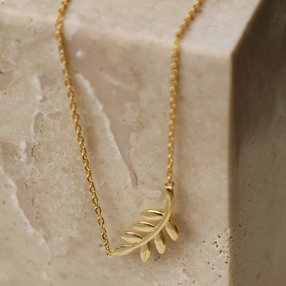 Verity Leaf Necklace